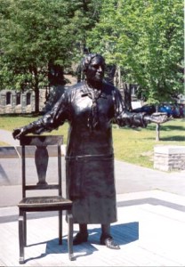 murphystatue